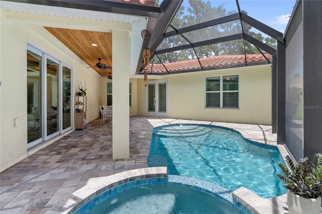 For Sale: $1,150,000 (6 beds, 5 baths, 4403 Square Feet)