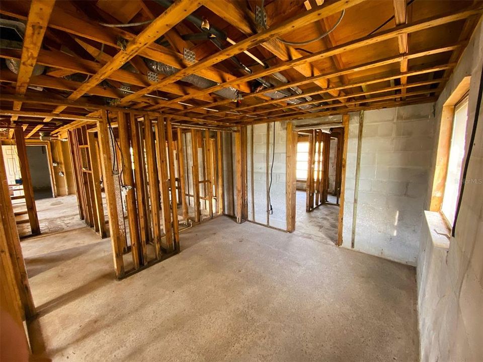 На продажу: $299,000 (3 спален, 2 ванн, 1440 Квадратных фут)