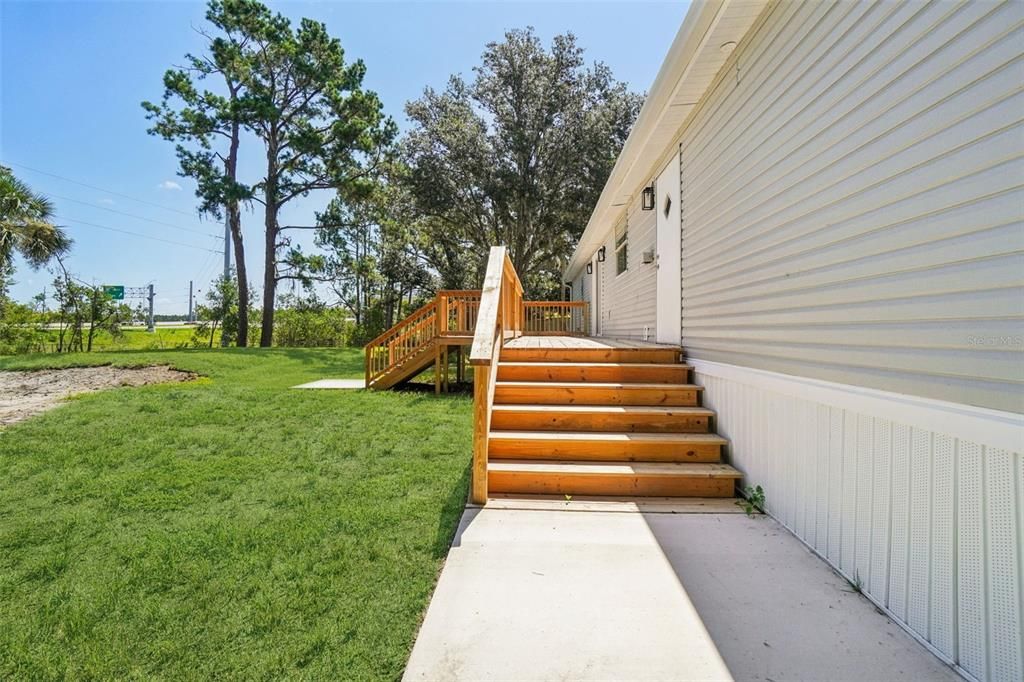 For Sale: $335,000 (4 beds, 2 baths, 1680 Square Feet)