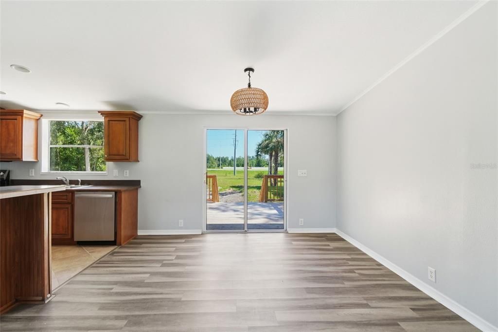 For Sale: $335,000 (4 beds, 2 baths, 1680 Square Feet)