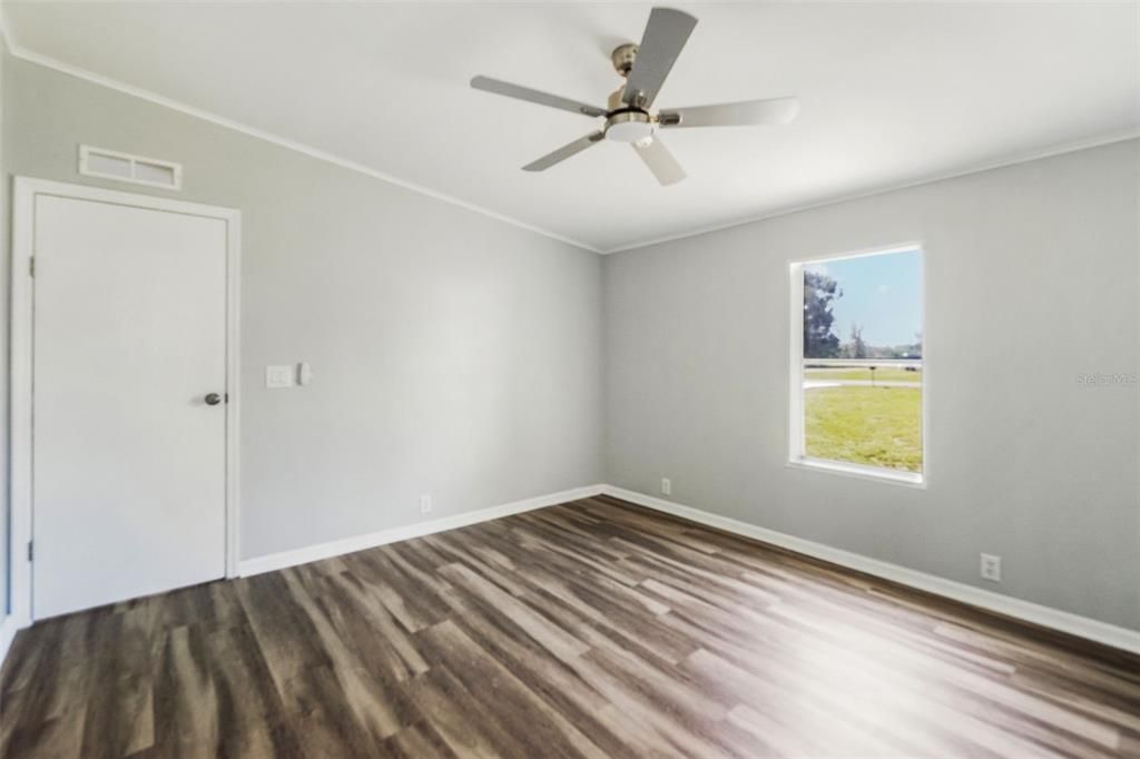 For Sale: $335,000 (4 beds, 2 baths, 1680 Square Feet)