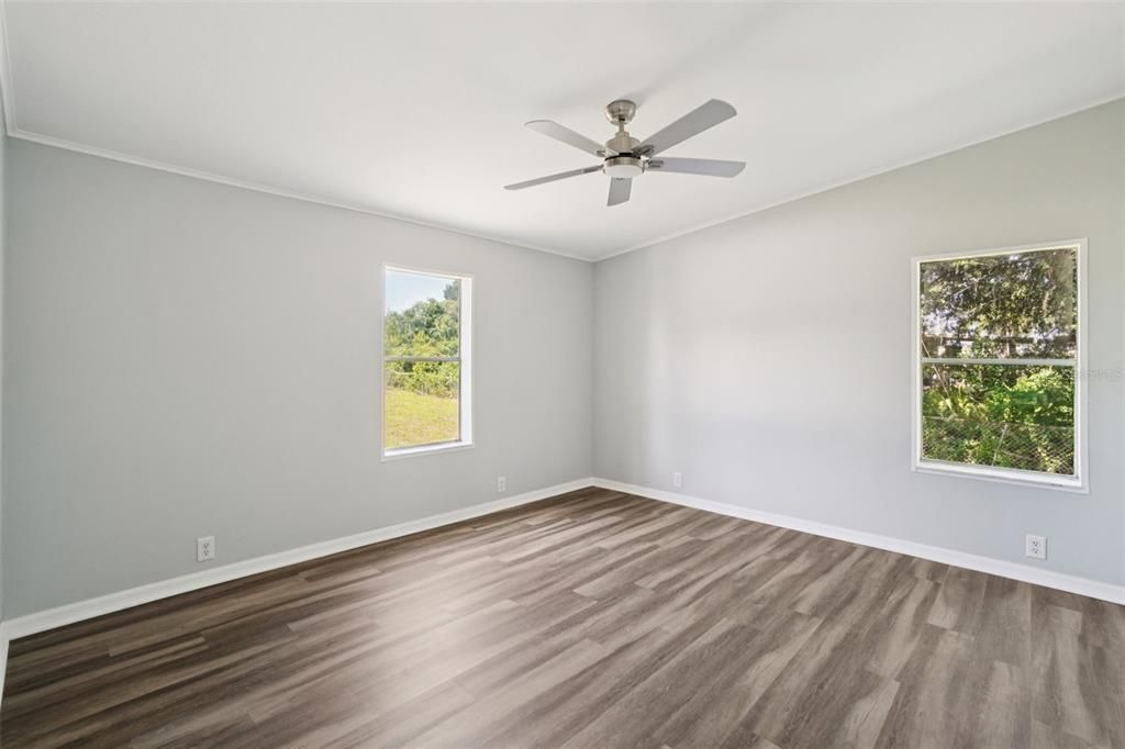 For Sale: $335,000 (4 beds, 2 baths, 1680 Square Feet)