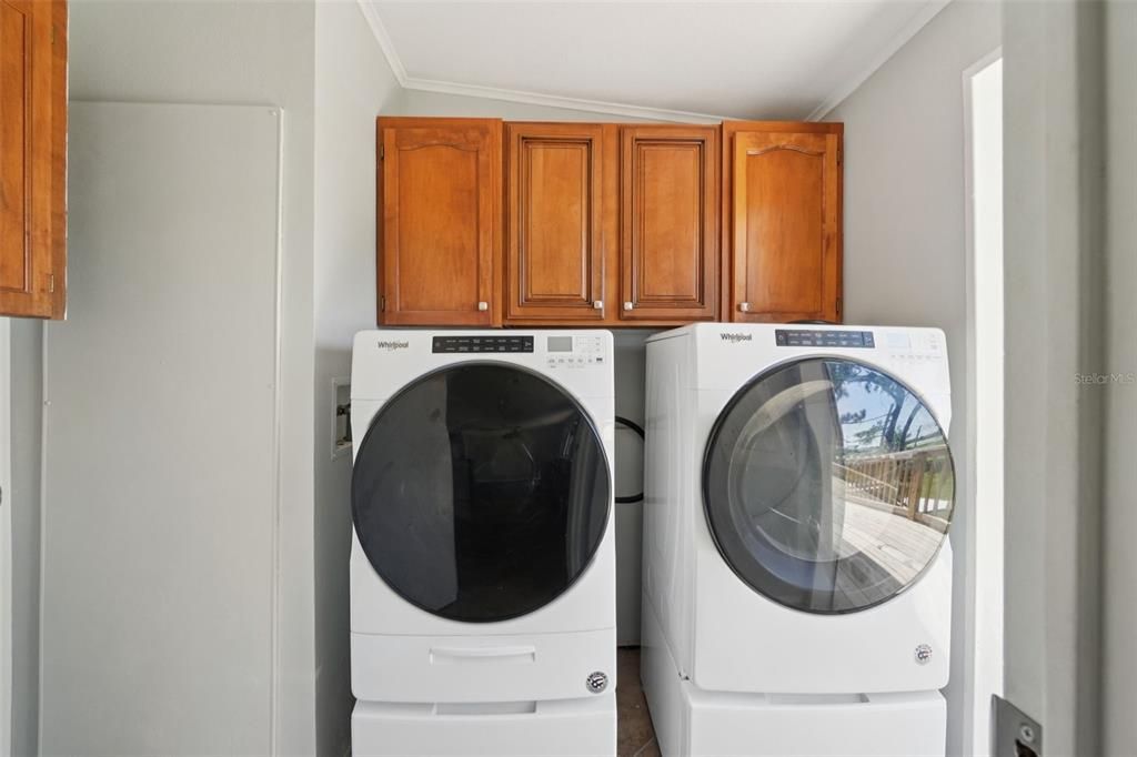 For Sale: $335,000 (4 beds, 2 baths, 1680 Square Feet)