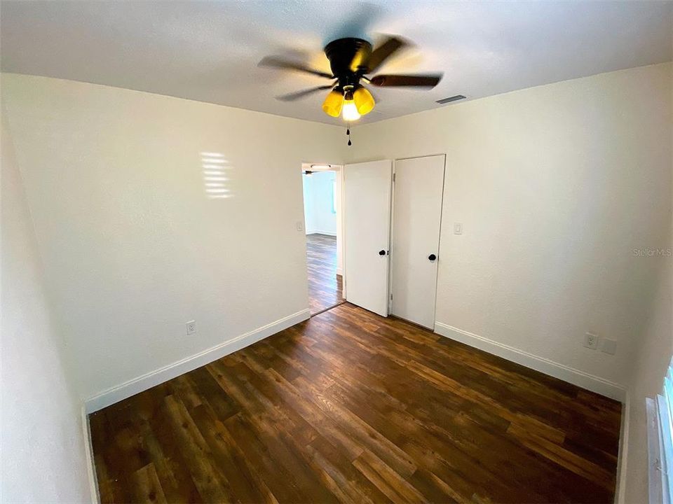 На продажу: $299,000 (4 спален, 2 ванн, 1638 Квадратных фут)