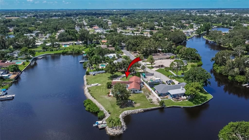 На продажу: $1,199,999 (4 спален, 2 ванн, 2020 Квадратных фут)