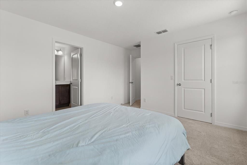 Upstairs Bedroom 3