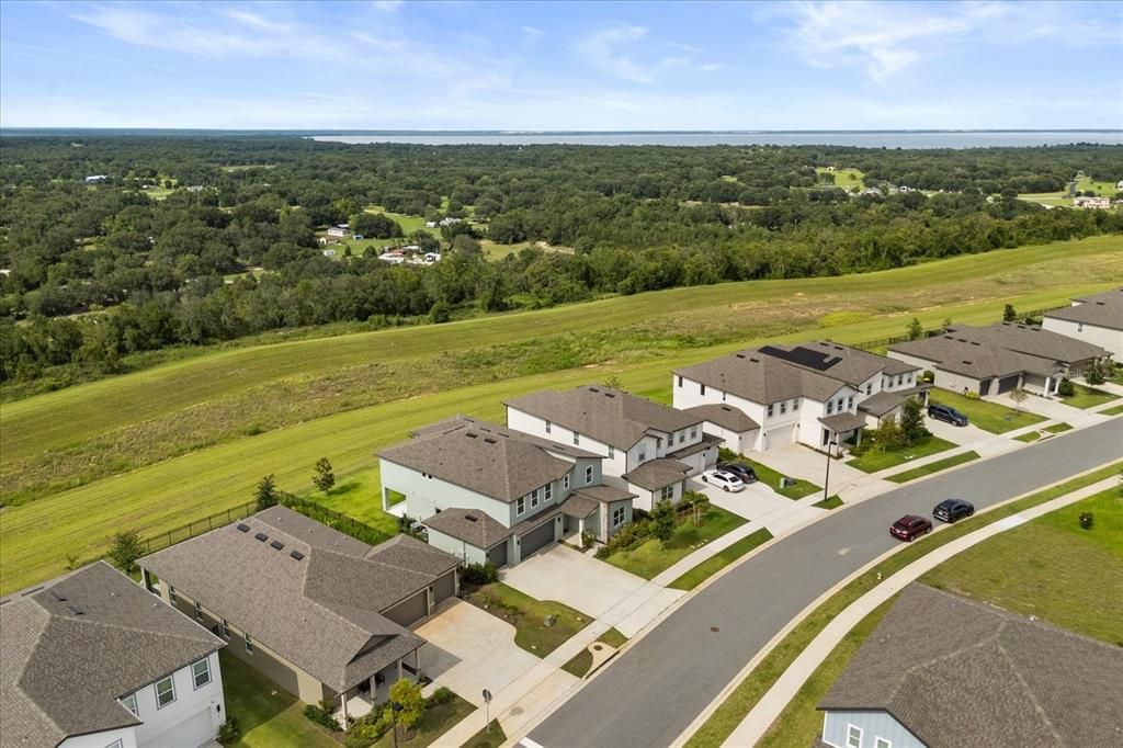 На продажу: $835,000 (5 спален, 4 ванн, 4129 Квадратных фут)
