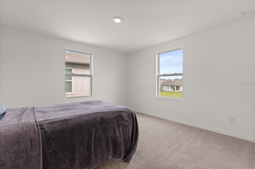 Upstairs Bedroom 4