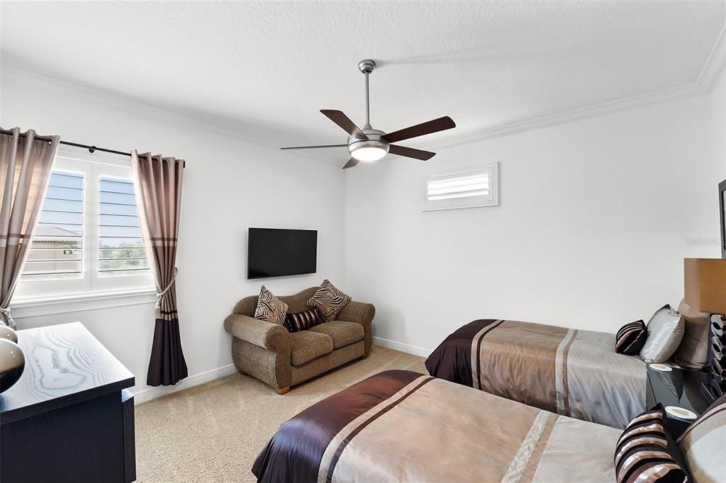 For Sale: $3,775,000 (4 beds, 4 baths, 6054 Square Feet)