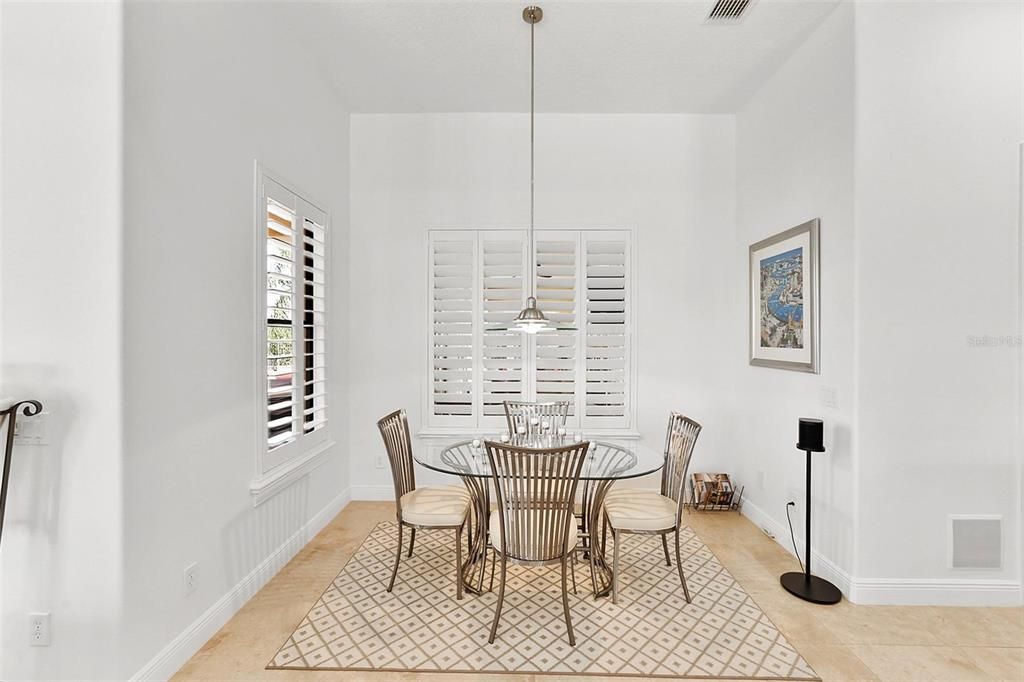 For Sale: $3,775,000 (4 beds, 4 baths, 6054 Square Feet)