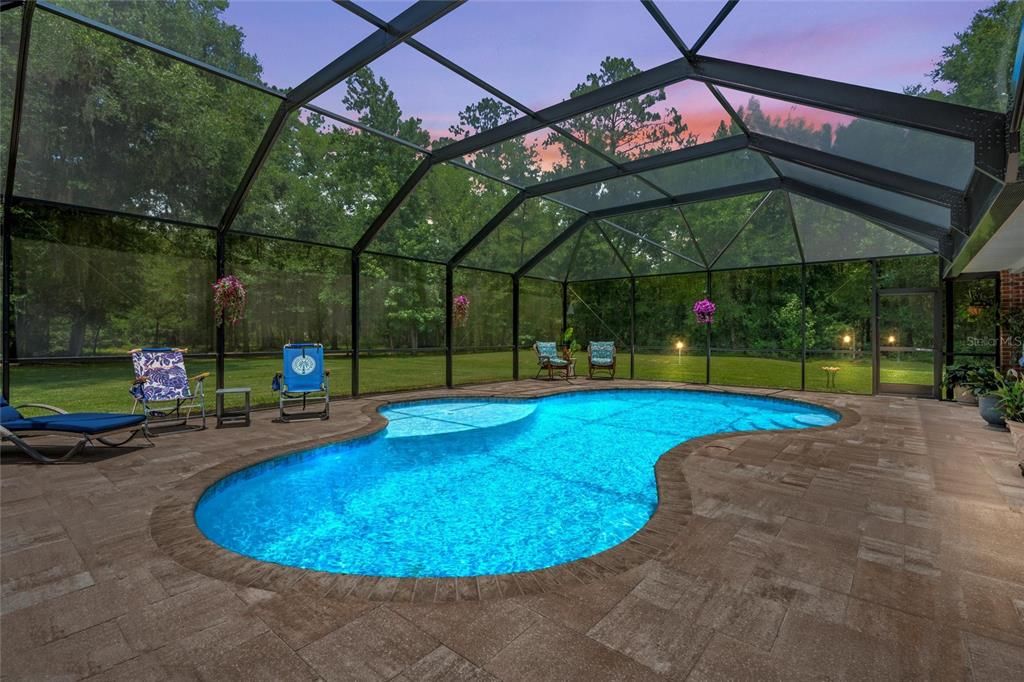 待售: $1,499,000 (4 贝兹, 3 浴室, 3305 平方英尺)