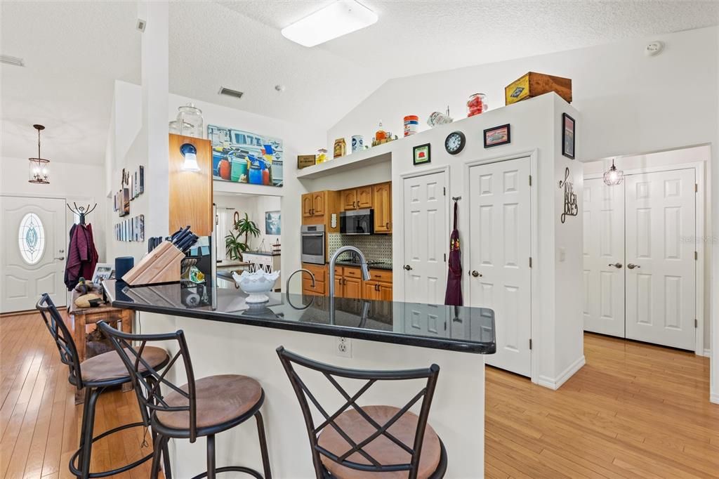 待售: $1,499,000 (4 贝兹, 3 浴室, 3305 平方英尺)