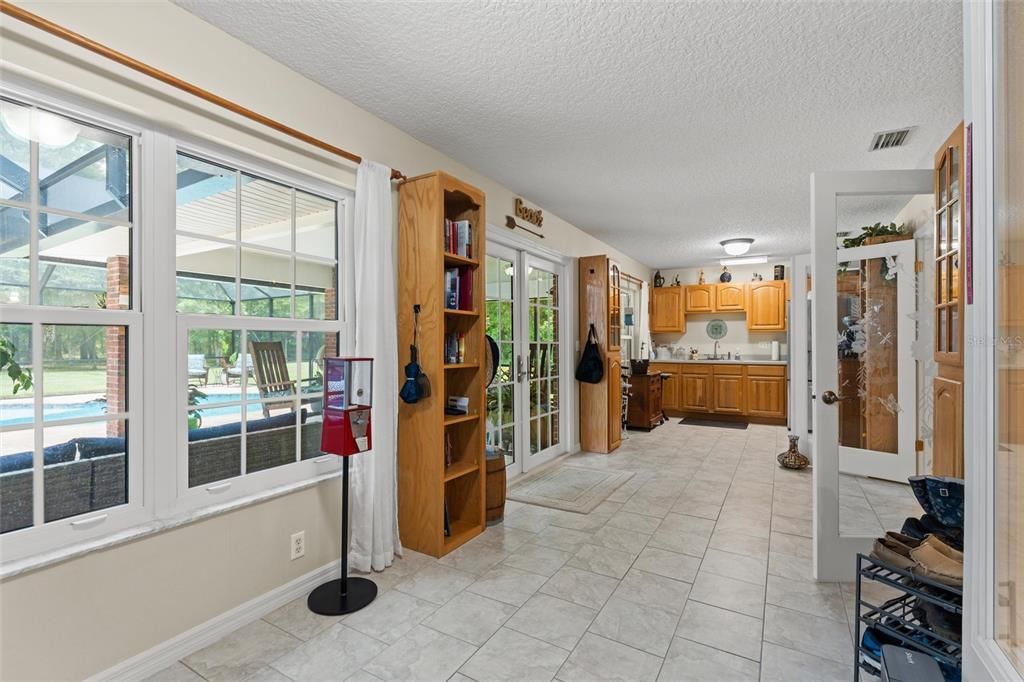 待售: $1,499,000 (4 贝兹, 3 浴室, 3305 平方英尺)