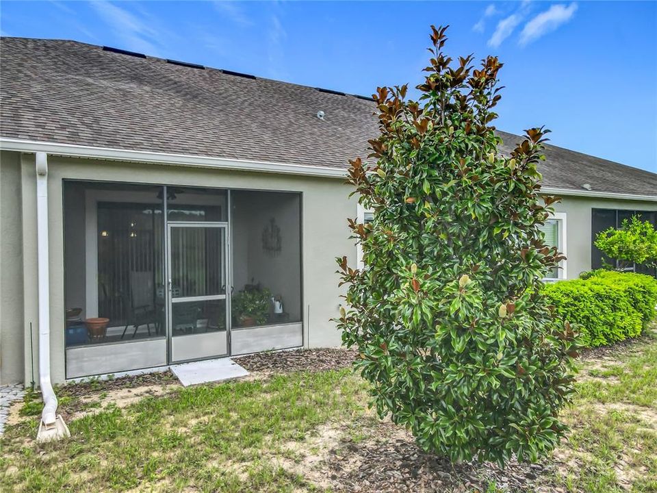 Activo con contrato: $300,000 (2 camas, 2 baños, 1374 Pies cuadrados)