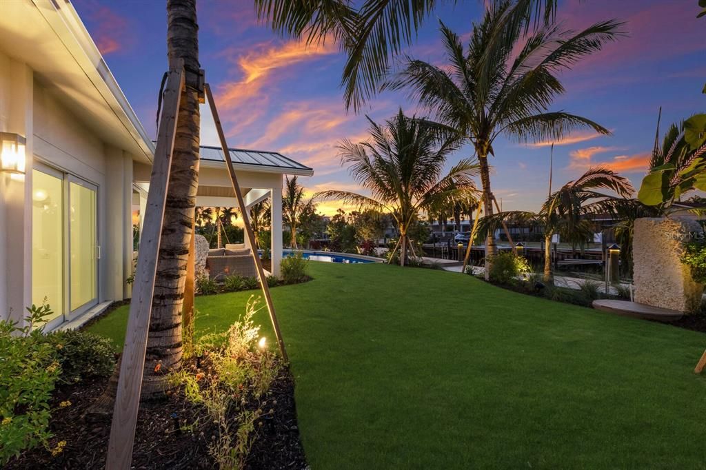 Active With Contract: $2,845,000 (4 beds, 4 baths, 2625 Square Feet)