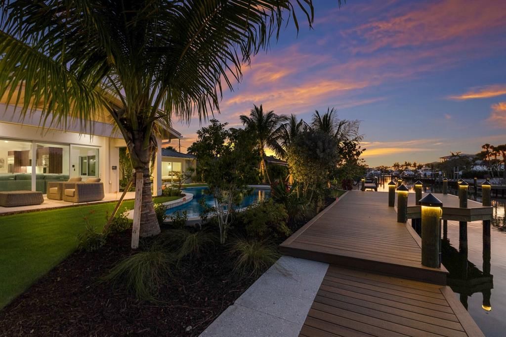 Active With Contract: $2,845,000 (4 beds, 4 baths, 2625 Square Feet)