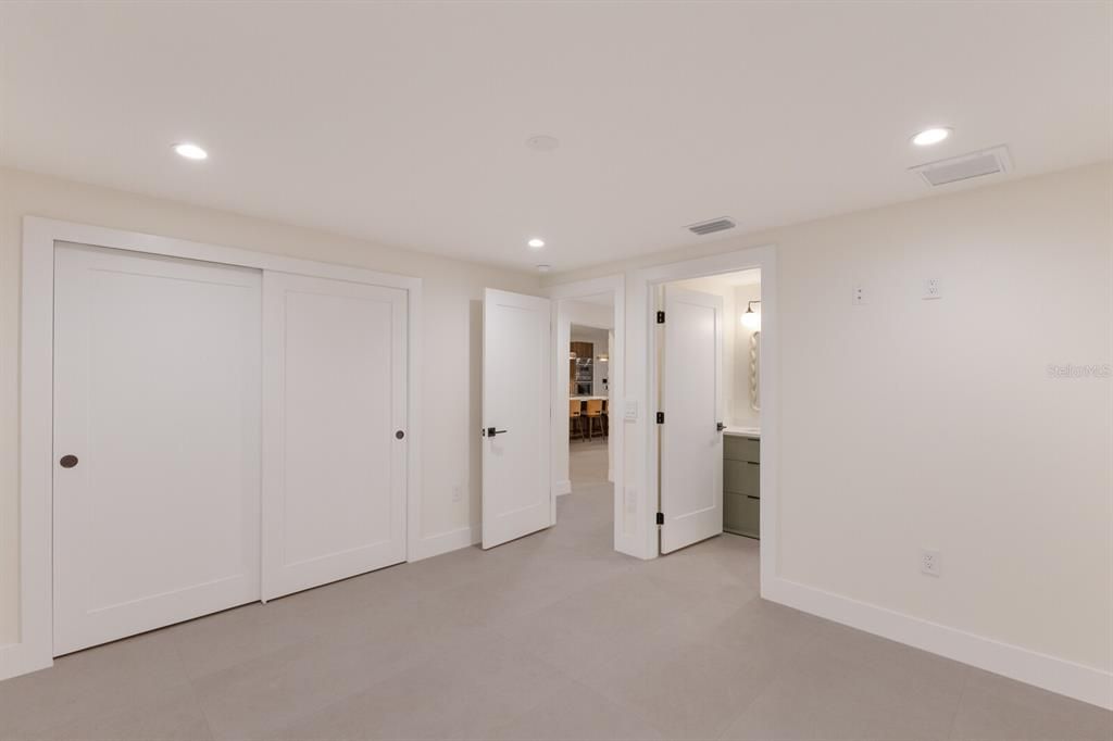 Active With Contract: $2,845,000 (4 beds, 4 baths, 2625 Square Feet)