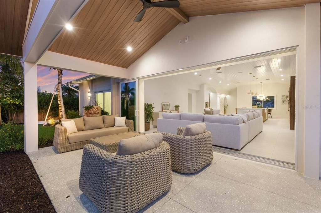 Active With Contract: $2,845,000 (4 beds, 4 baths, 2625 Square Feet)