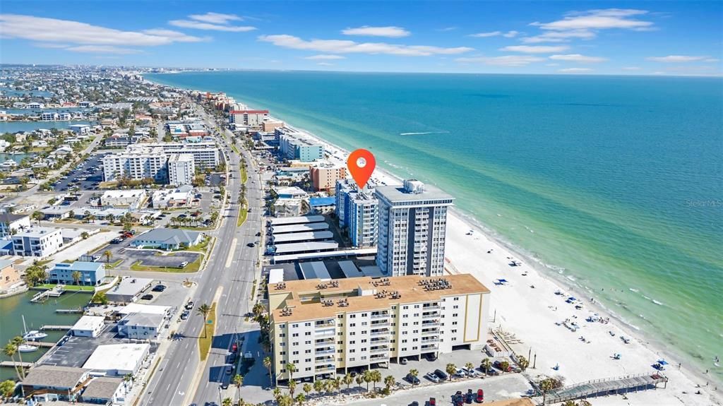 En Venta: $599,000 (2 camas, 2 baños, 1070 Pies cuadrados)