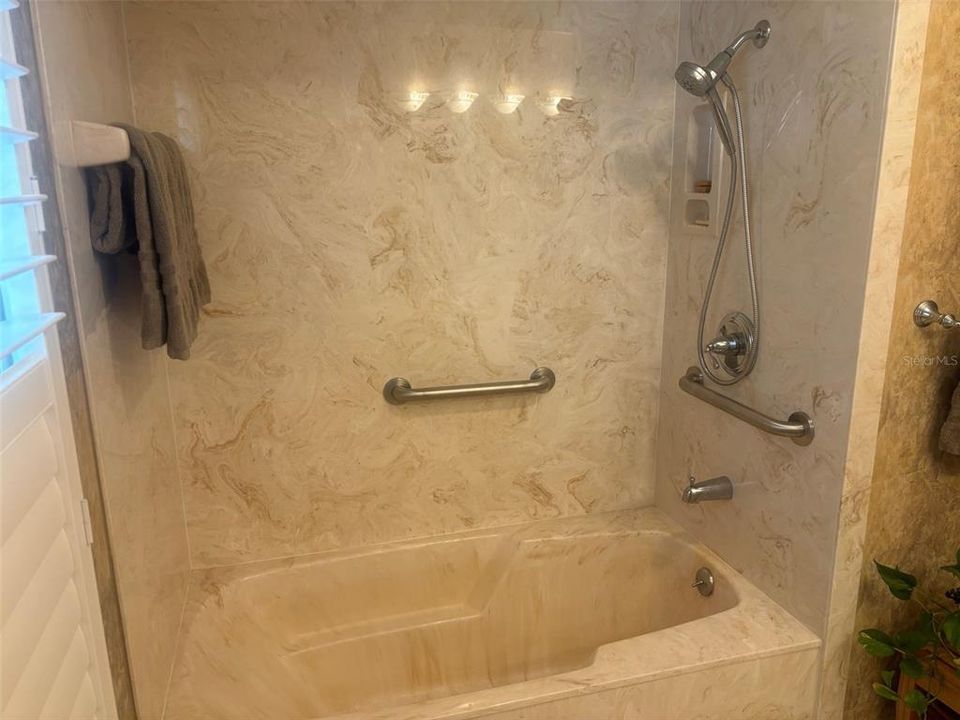 For Sale: $449,000 (3 beds, 2 baths, 1770 Square Feet)