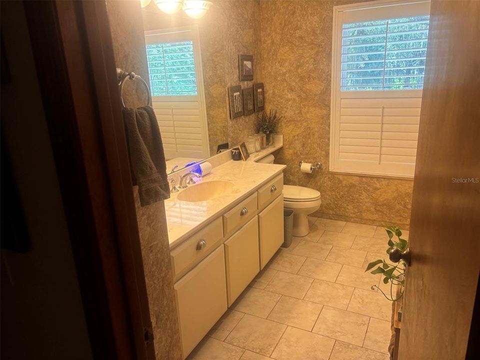 For Sale: $449,000 (3 beds, 2 baths, 1770 Square Feet)