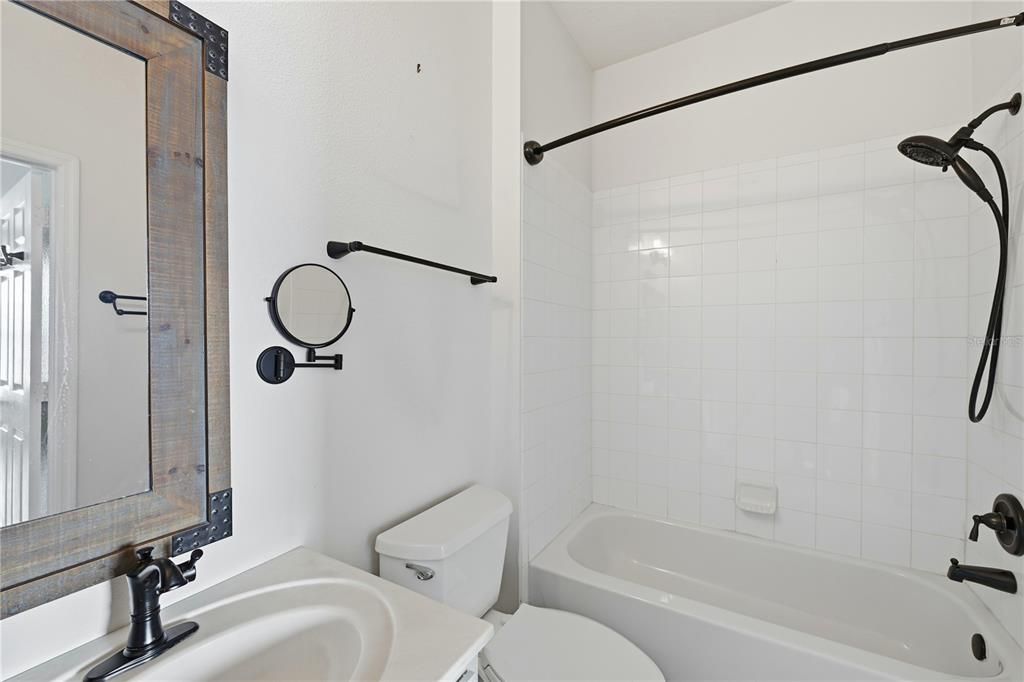 En Venta: $210,000 (3 camas, 2 baños, 1208 Pies cuadrados)