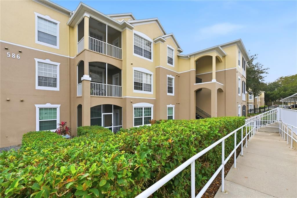 En Venta: $210,000 (3 camas, 2 baños, 1208 Pies cuadrados)