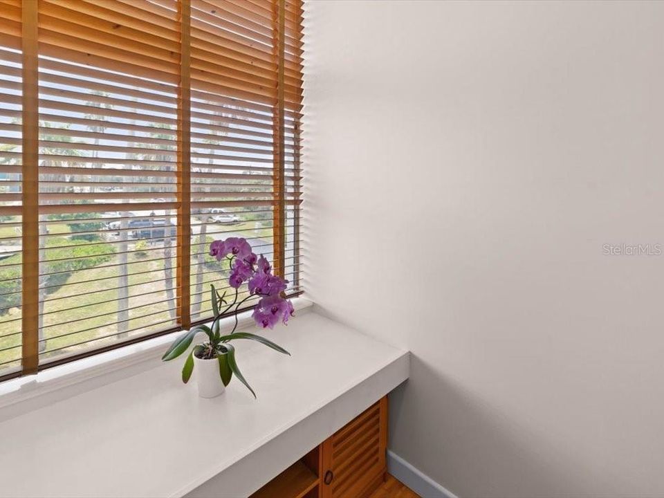 待售: $1,150,000 (3 贝兹, 3 浴室, 2400 平方英尺)