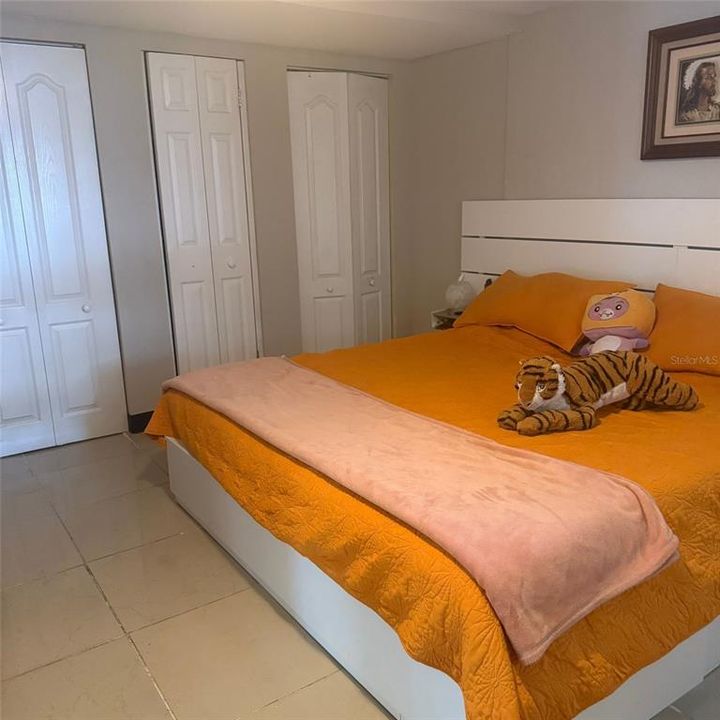 For Sale: $229,900 (3 beds, 2 baths, 1093 Square Feet)