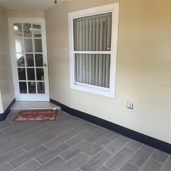 For Sale: $229,900 (3 beds, 2 baths, 1093 Square Feet)