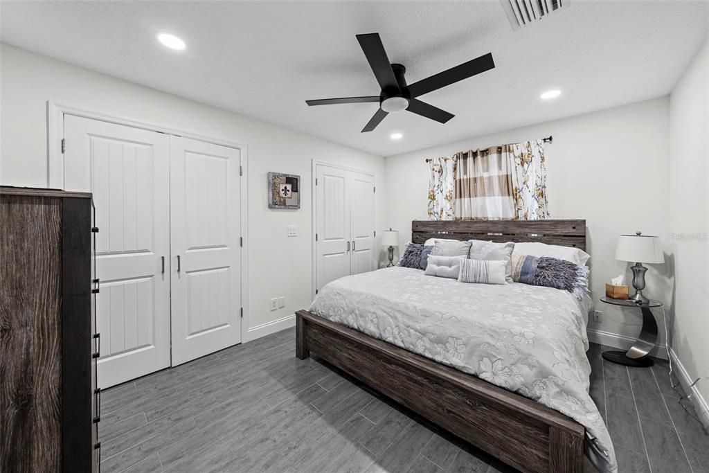 На продажу: $1,999,000 (6 спален, 5 ванн, 3404 Квадратных фут)