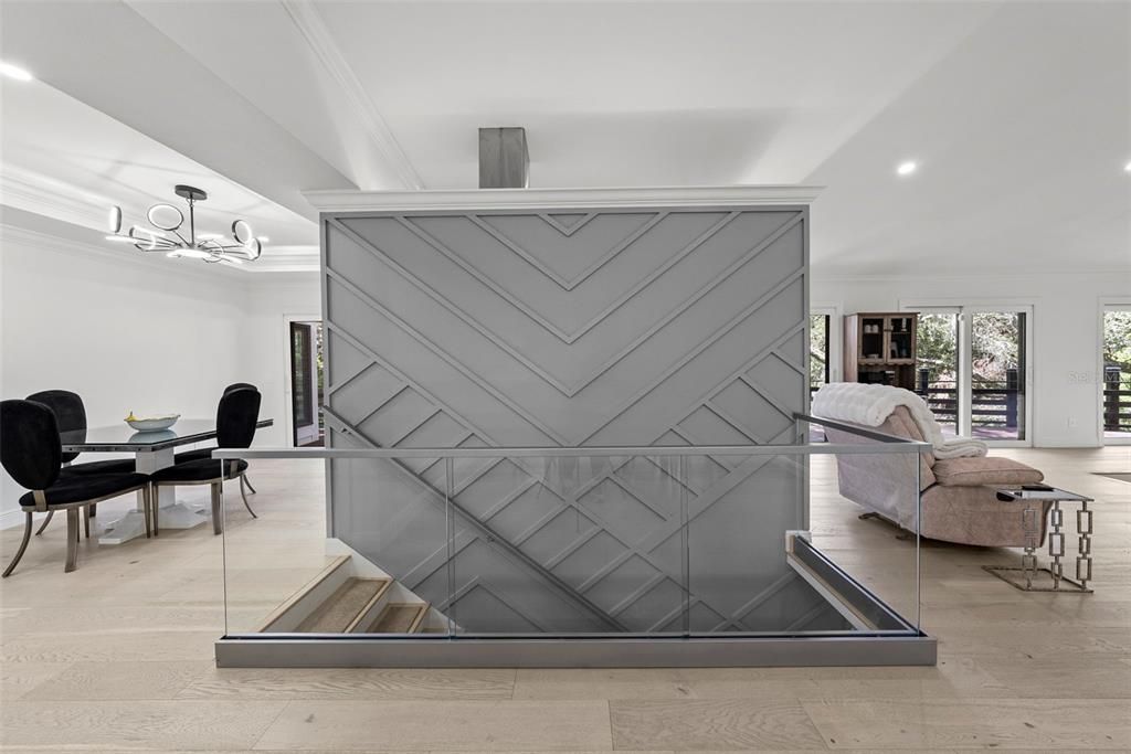 На продажу: $1,999,000 (6 спален, 5 ванн, 3404 Квадратных фут)