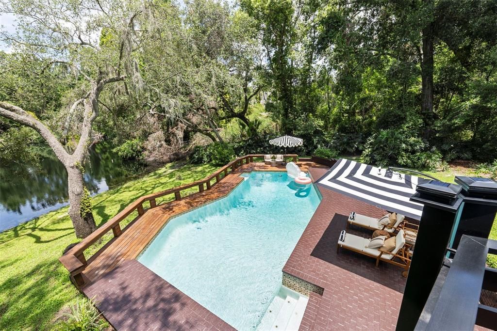 На продажу: $1,999,000 (6 спален, 5 ванн, 3404 Квадратных фут)