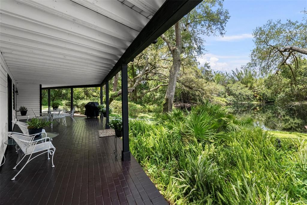 На продажу: $1,999,000 (6 спален, 5 ванн, 3404 Квадратных фут)