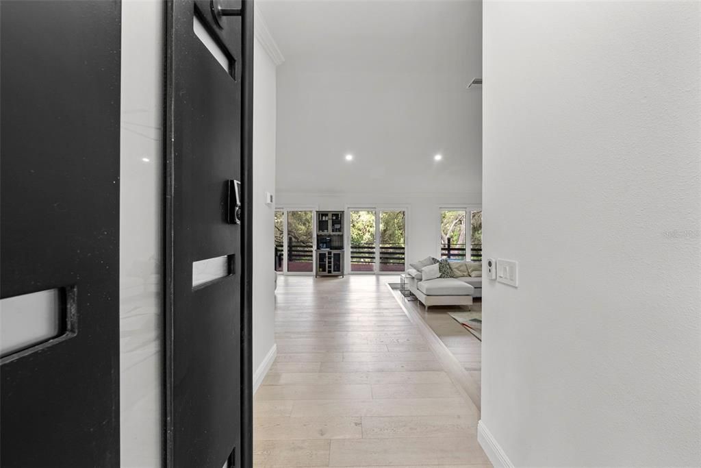 На продажу: $1,999,000 (6 спален, 5 ванн, 3404 Квадратных фут)