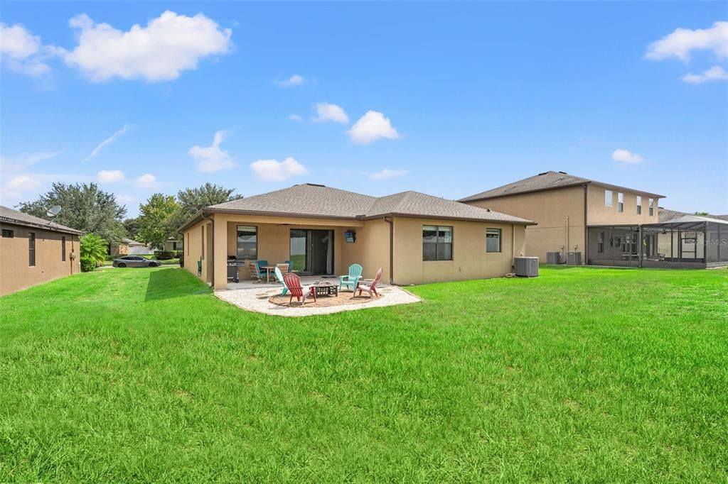 Active With Contract: $435,000 (4 beds, 2 baths, 2426 Square Feet)