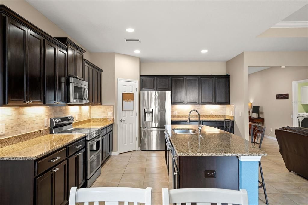 Active With Contract: $435,000 (4 beds, 2 baths, 2426 Square Feet)