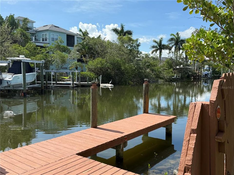 En Venta: $450,000 (0.23 acres)