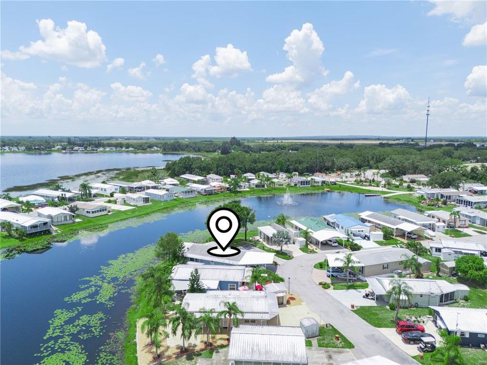 На продажу: $236,500 (2 спален, 2 ванн, 1152 Квадратных фут)