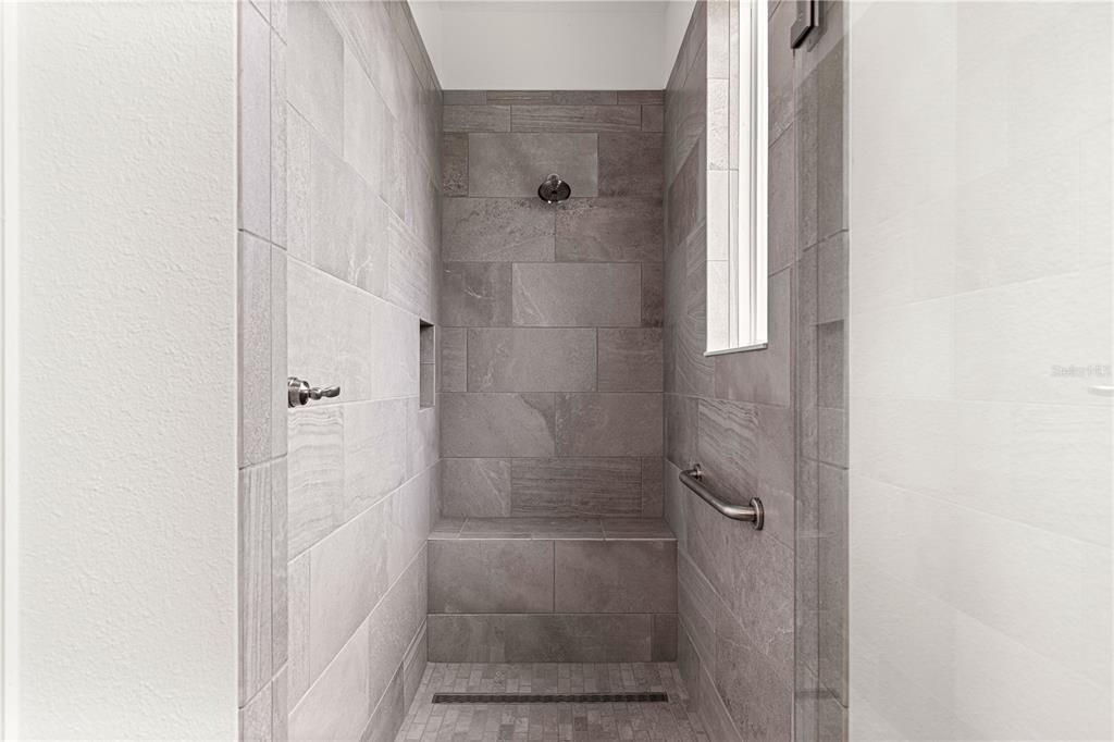 For Sale: $625,000 (3 beds, 3 baths, 2828 Square Feet)