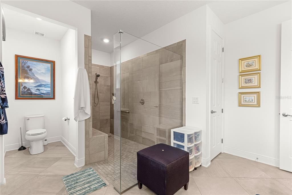 For Sale: $625,000 (3 beds, 3 baths, 2828 Square Feet)