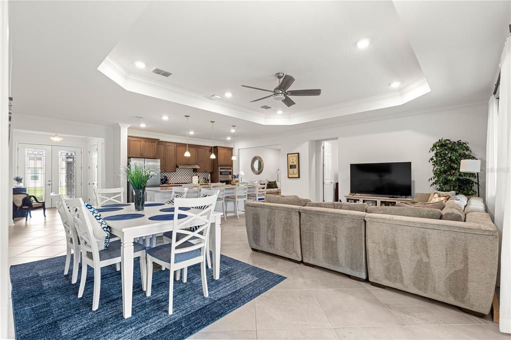 For Sale: $625,000 (3 beds, 3 baths, 2828 Square Feet)