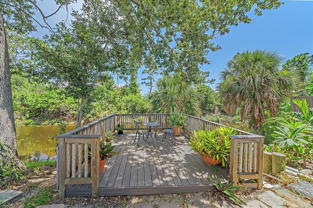 En Venta: $319,000 (2 camas, 2 baños, 930 Pies cuadrados)