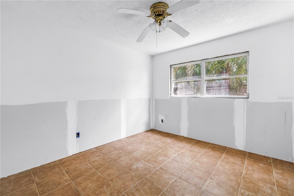 待售: $770,000 (3 贝兹, 2 浴室, 1515 平方英尺)