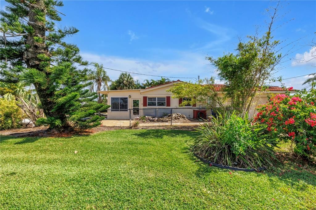 待售: $770,000 (3 贝兹, 2 浴室, 1515 平方英尺)