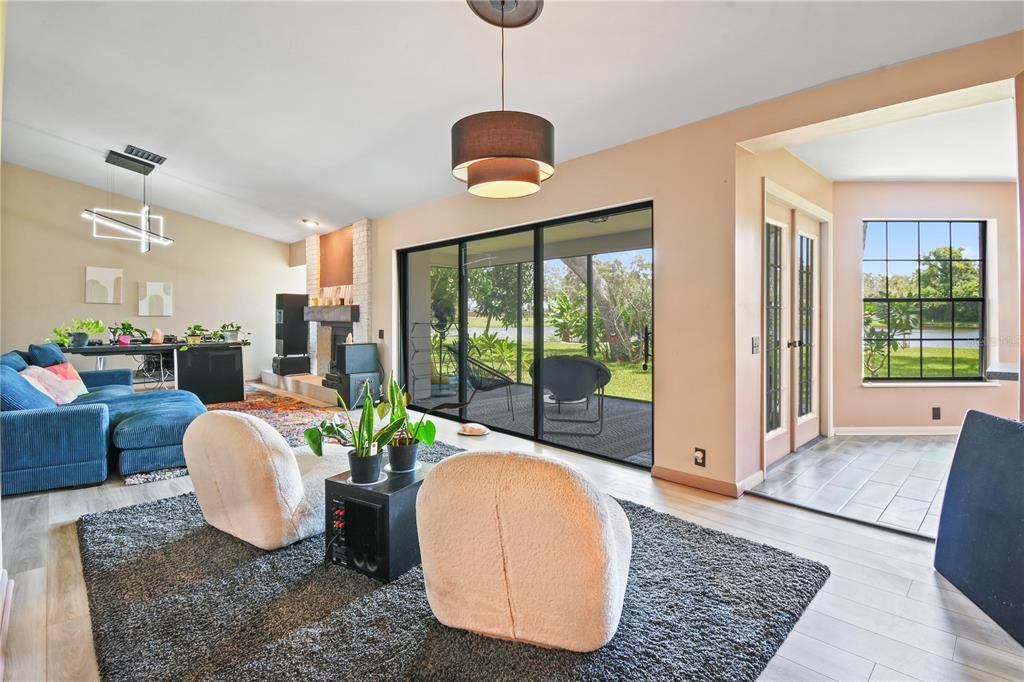 For Sale: $425,000 (3 beds, 2 baths, 1647 Square Feet)