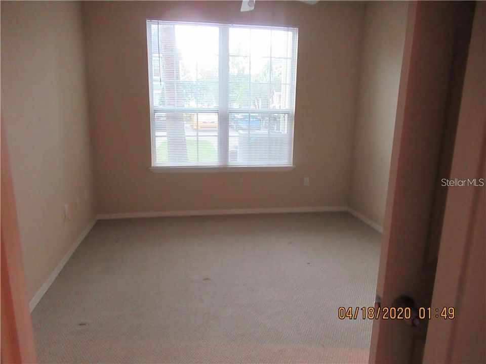 Под контрактом: $219,900 (2 спален, 2 ванн, 1112 Квадратных фут)