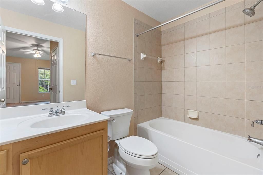 For Sale: $210,000 (3 beds, 2 baths, 1168 Square Feet)