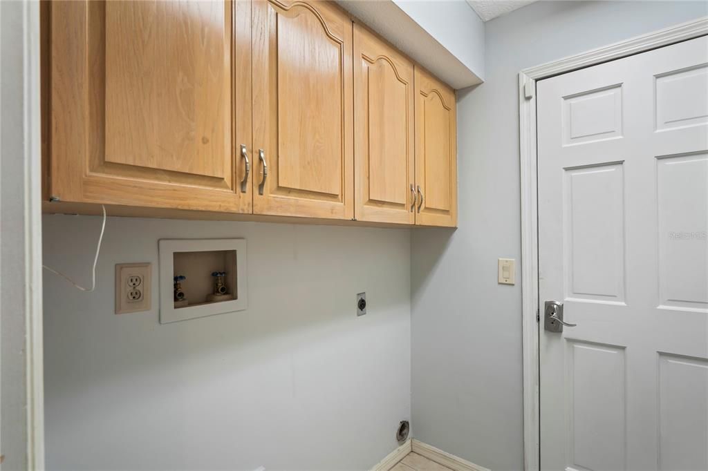 For Sale: $748,500 (3 beds, 2 baths, 2646 Square Feet)