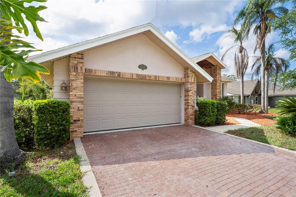 For Sale: $748,500 (3 beds, 2 baths, 2646 Square Feet)